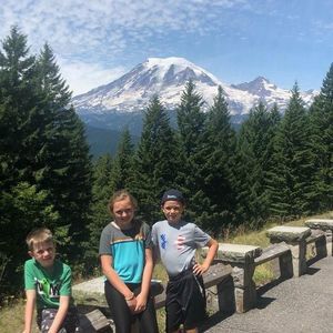 Meet your Posher, Rose